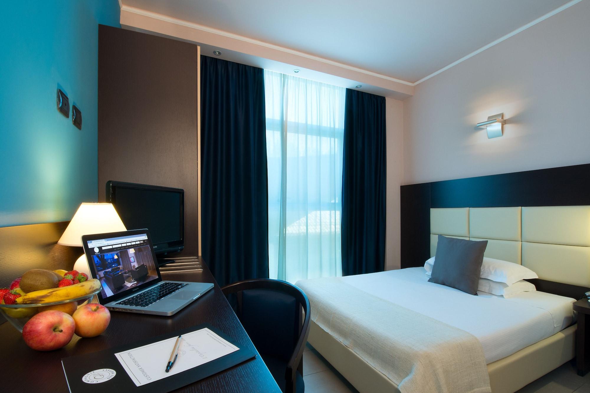 Hotel Villa Ducale Парма Экстерьер фото