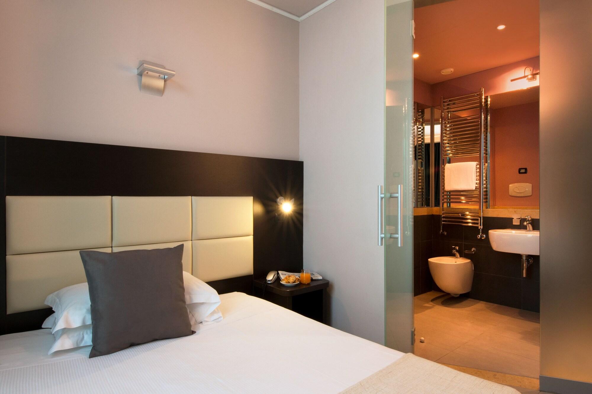 Hotel Villa Ducale Парма Экстерьер фото