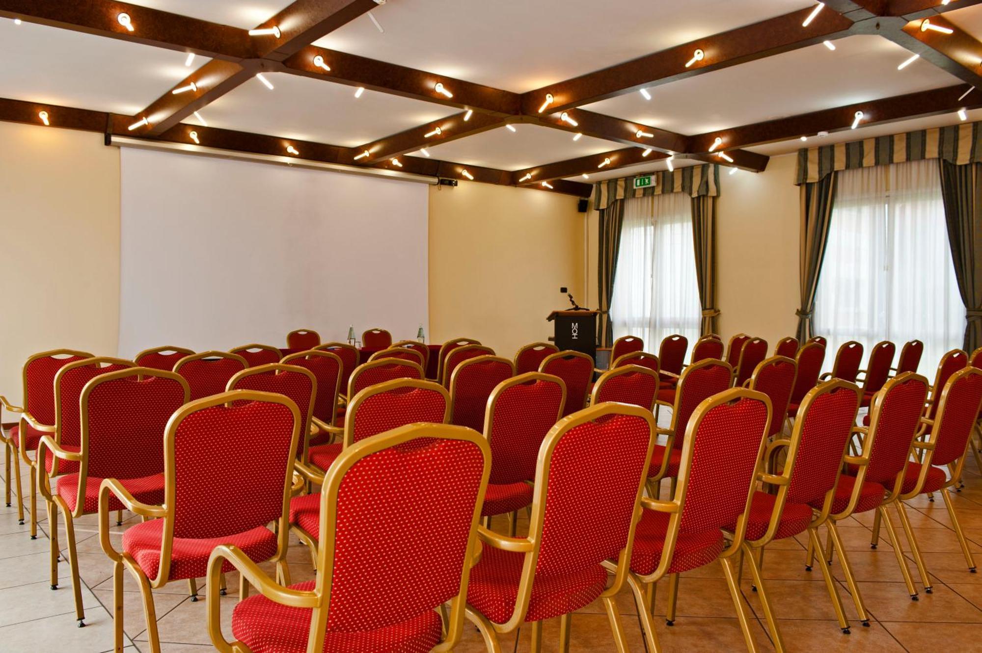 Hotel Villa Ducale Парма Экстерьер фото