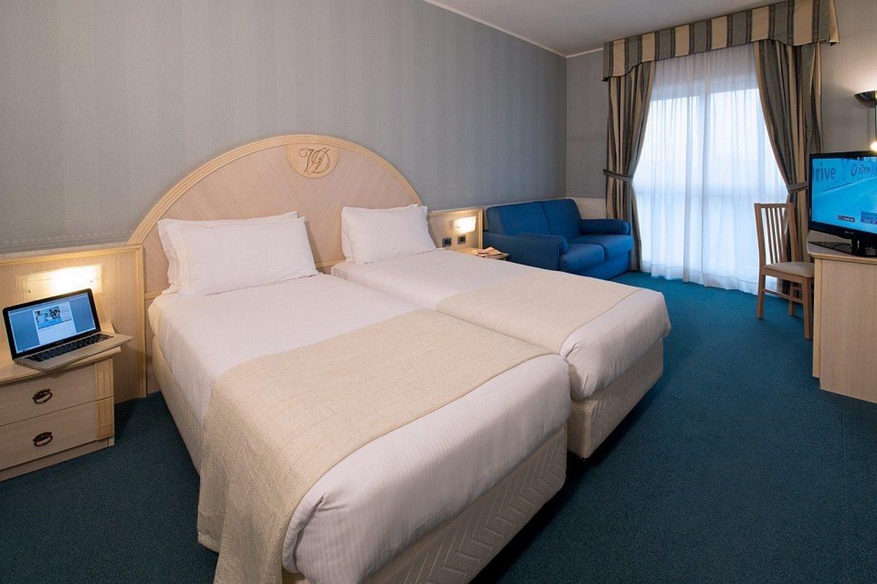 Hotel Villa Ducale Парма Экстерьер фото