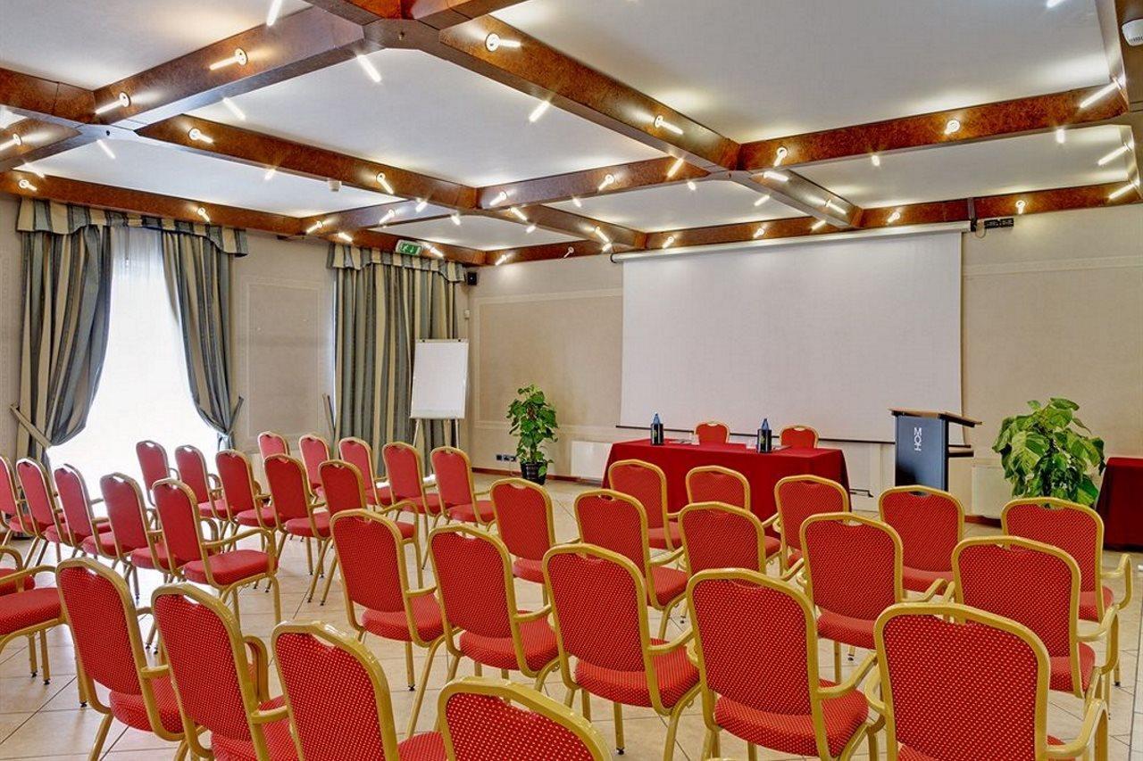 Hotel Villa Ducale Парма Экстерьер фото