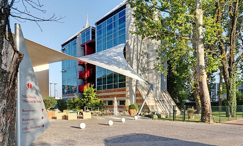 Hotel Villa Ducale Парма Экстерьер фото